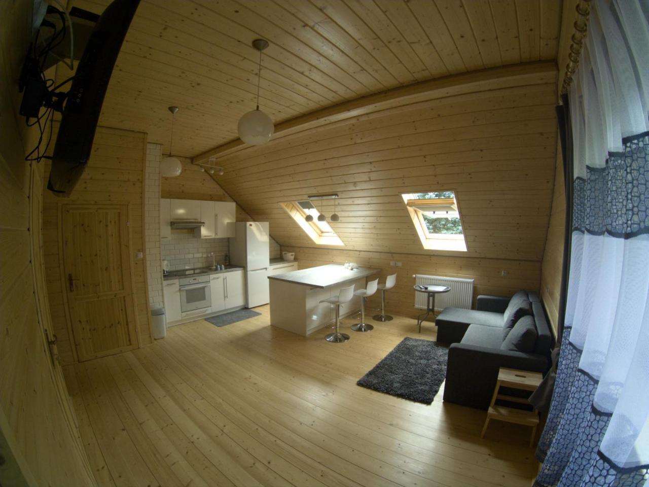 Apartament Pod Kogutkiem Uscie Gorlickie Luaran gambar